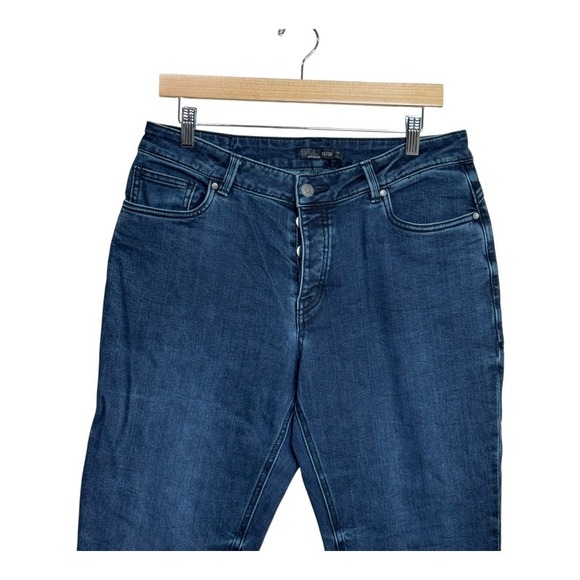 Prana Organic Cotton Blend Denim Jeans Women's Size 10 Dark Wash Comfort Fit - Picture 3 of 7